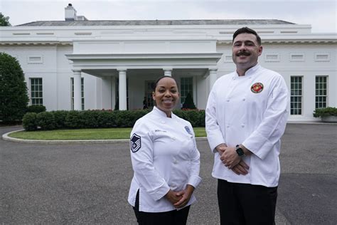 Jill Biden hosts military chefs crowned ‘Chopped’ champs for guest stint in White House Navy Mess